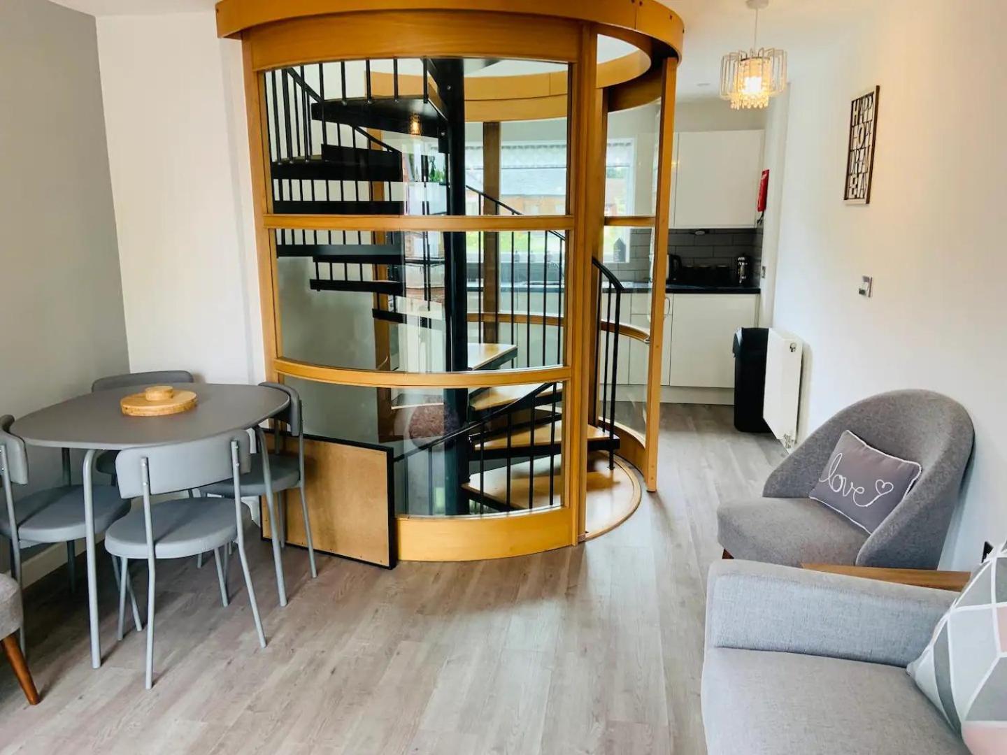 Pass The Keys Stunning Townhouse In Uphill Historic Lincolnヴィラ エクステリア 写真
